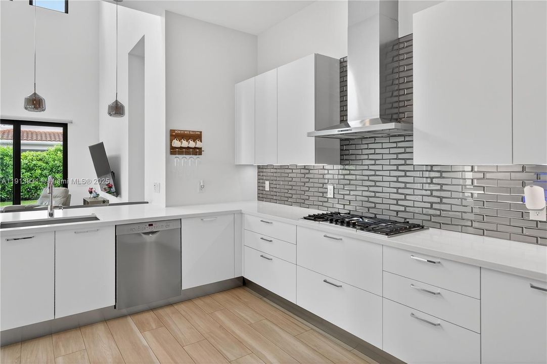 На продажу: $1,630,080 (3 спален, 3 ванн, 2602 Квадратных фут)