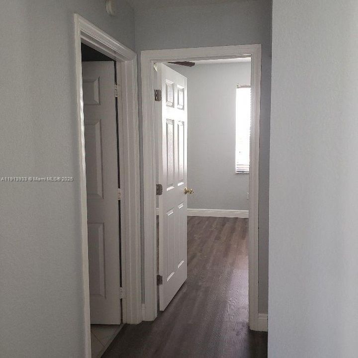 出租: $4,300 (5 贝兹, 3 浴室, 3470 平方英尺)