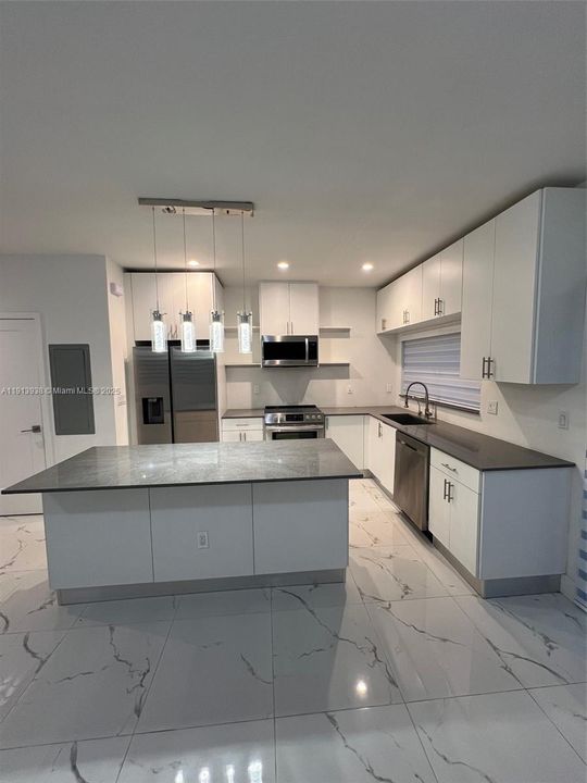 Active With Contract: $2,700 (3 beds, 2 baths, 1847 Square Feet)