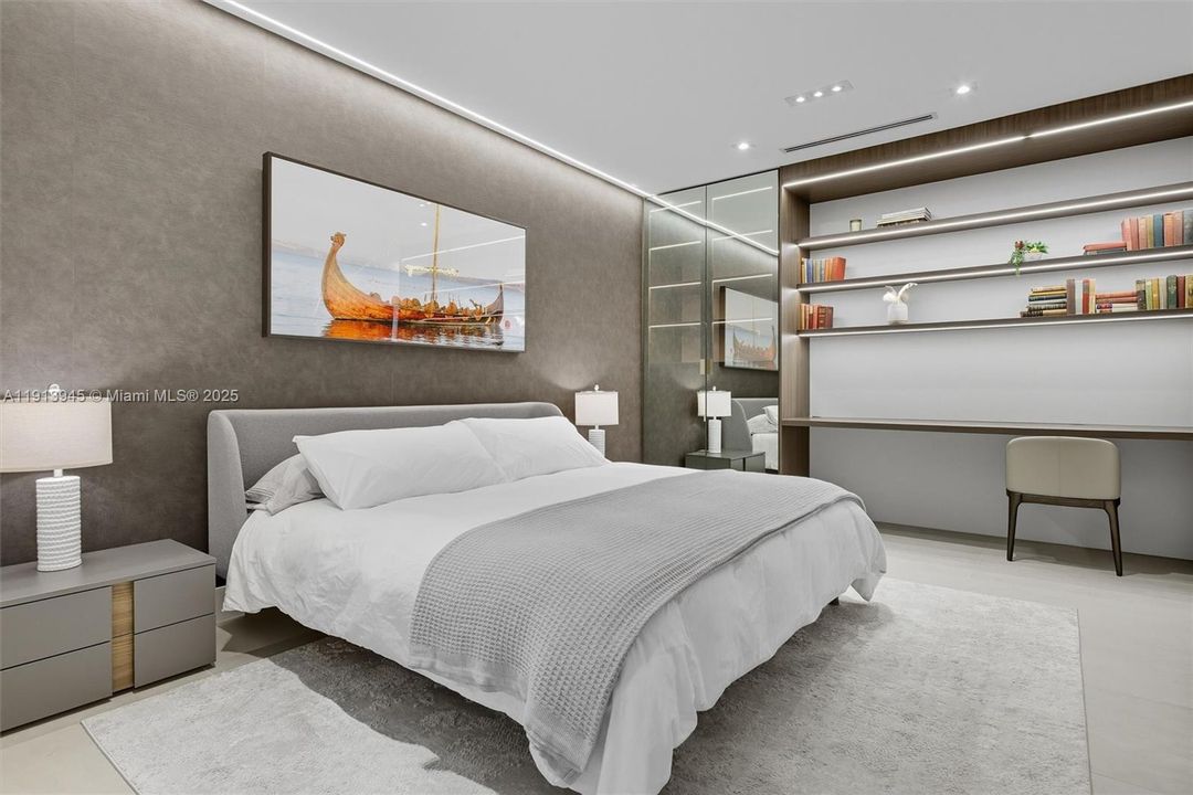 出租: $19,000 (2 贝兹, 2 浴室, 1640 平方英尺)