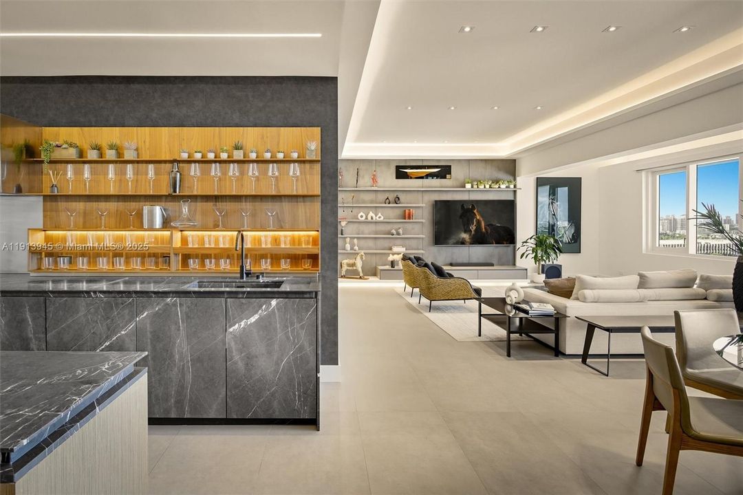 出租: $19,000 (2 贝兹, 2 浴室, 1640 平方英尺)