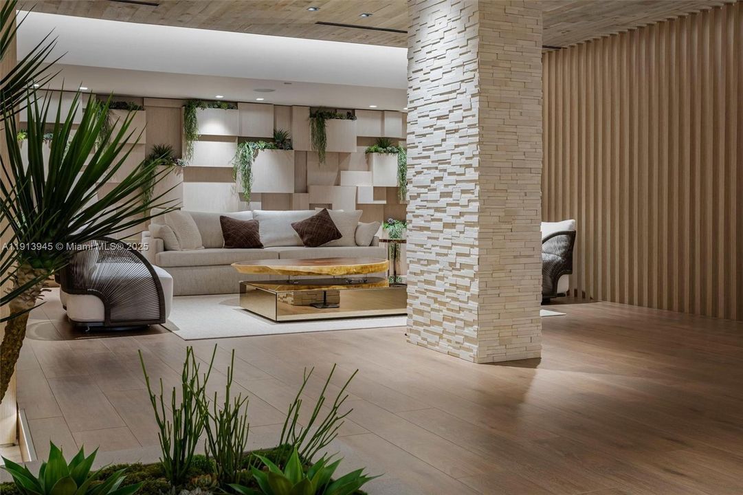 出租: $19,000 (2 贝兹, 2 浴室, 1640 平方英尺)