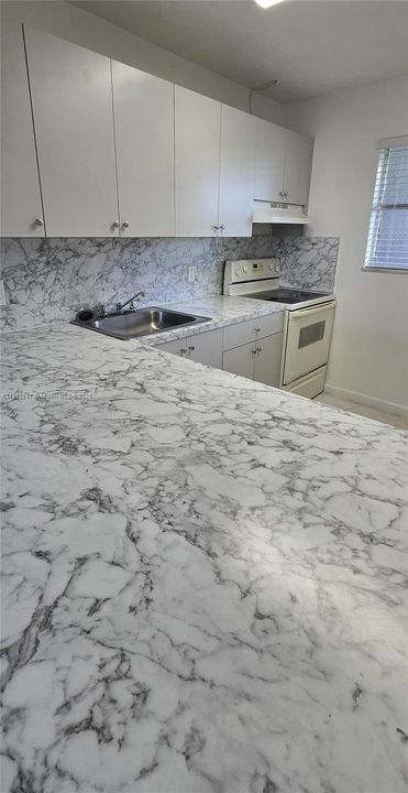 For Rent: $1,948 (2 beds, 1 baths, 434568 Square Feet)