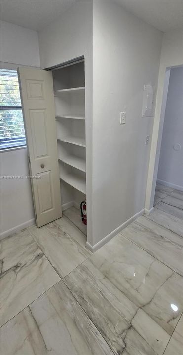 For Rent: $1,948 (2 beds, 1 baths, 434568 Square Feet)