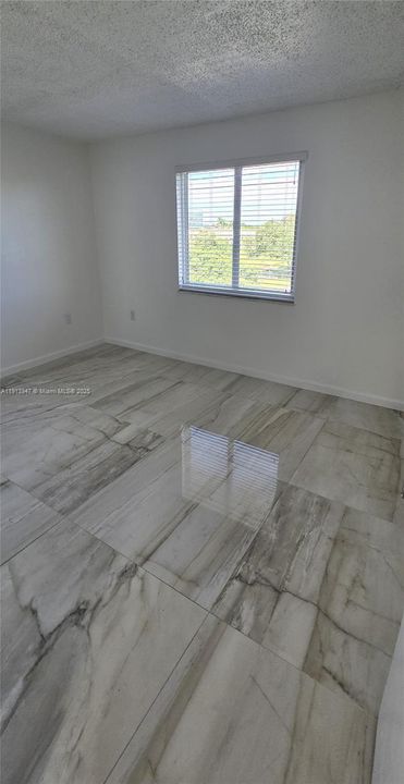 For Rent: $1,948 (2 beds, 1 baths, 434568 Square Feet)