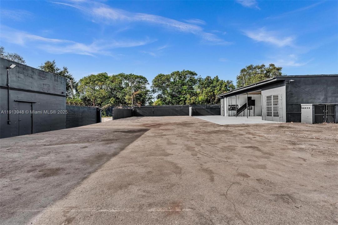 For Rent: $10,900 (0 beds, 0 baths, 0 Square Feet)