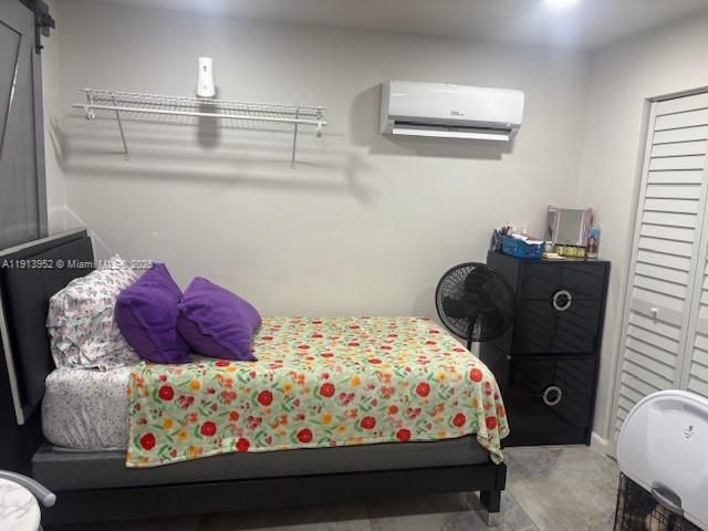 В аренду: $1,200 (1 спален, 1 ванн, 1216 Квадратных фут)