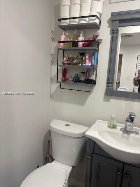 В аренду: $1,200 (1 спален, 1 ванн, 1216 Квадратных фут)