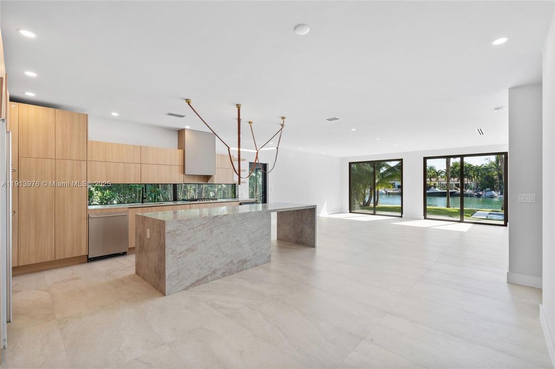 For Sale: $7,300,000 (4 beds, 4 baths, 0 Square Feet)