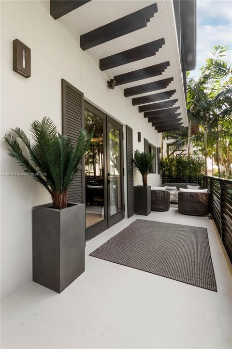 En Renta: $40,000 (5 camas, 3 baños, 4818 Pies cuadrados)