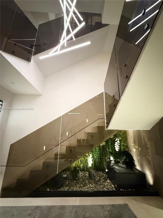 En Renta: $40,000 (5 camas, 3 baños, 4818 Pies cuadrados)