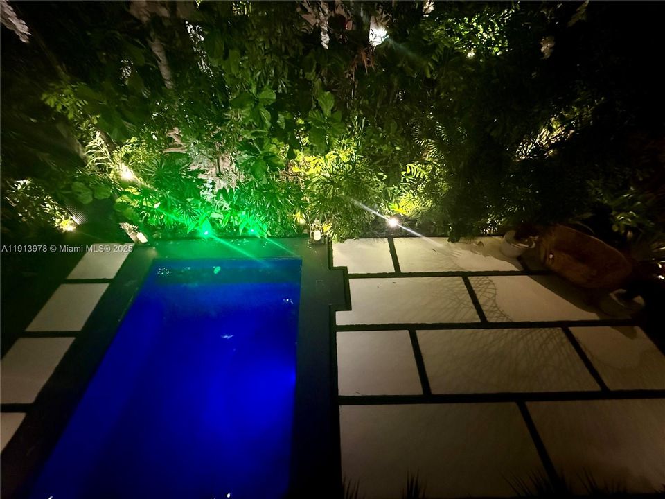 En Renta: $40,000 (5 camas, 3 baños, 4818 Pies cuadrados)