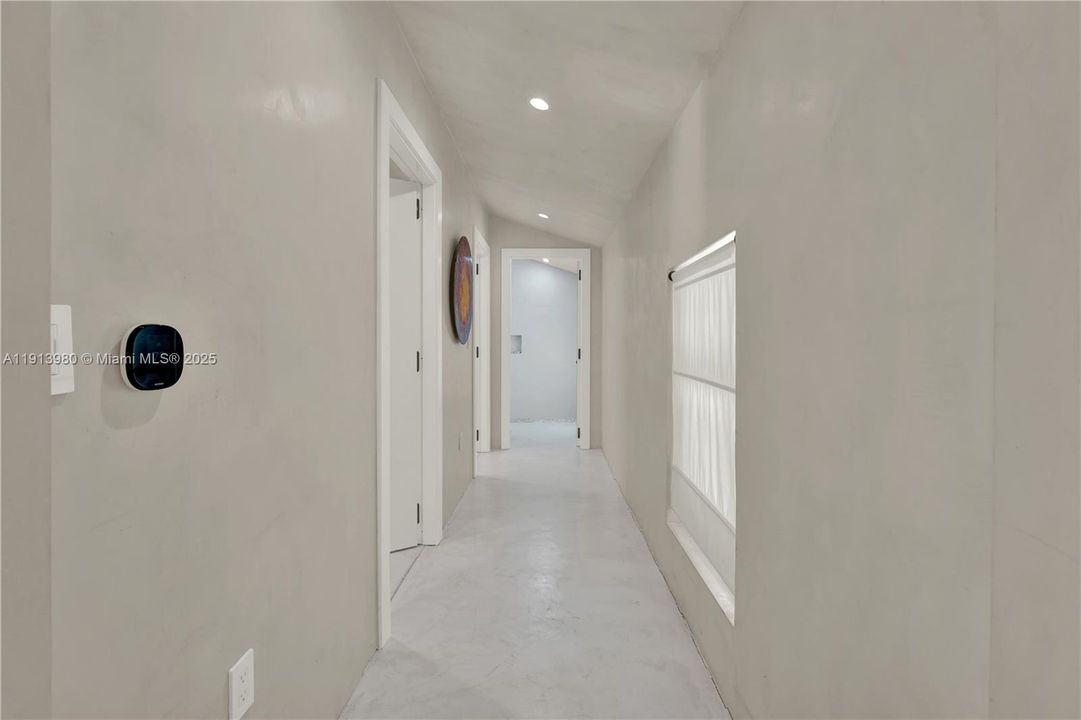 For Sale: $4,600,000 (4 beds, 3 baths, 2171 Square Feet)