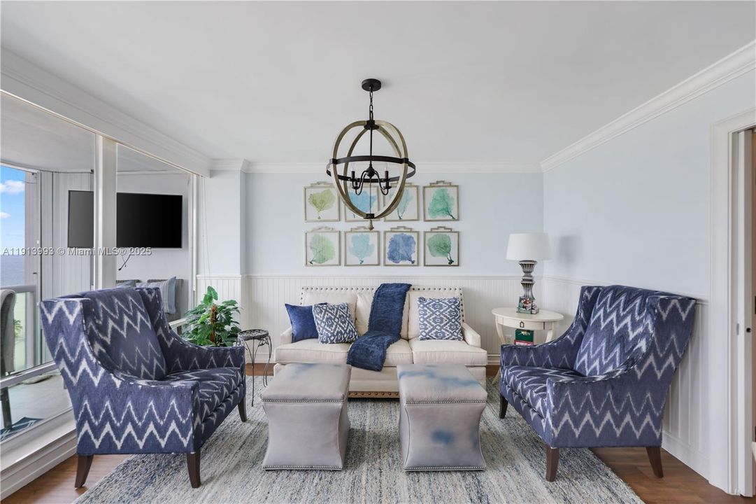 На продажу: $895,000 (2 спален, 2 ванн, 1513 Квадратных фут)