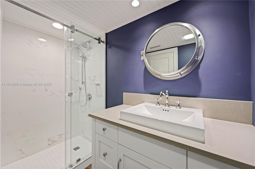 На продажу: $895,000 (2 спален, 2 ванн, 1513 Квадратных фут)