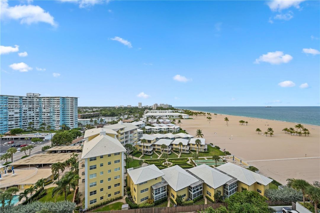 На продажу: $895,000 (2 спален, 2 ванн, 1513 Квадратных фут)