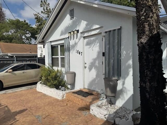 合同活跃: $385,000 (3 贝兹, 2 浴室, 1160 平方英尺)