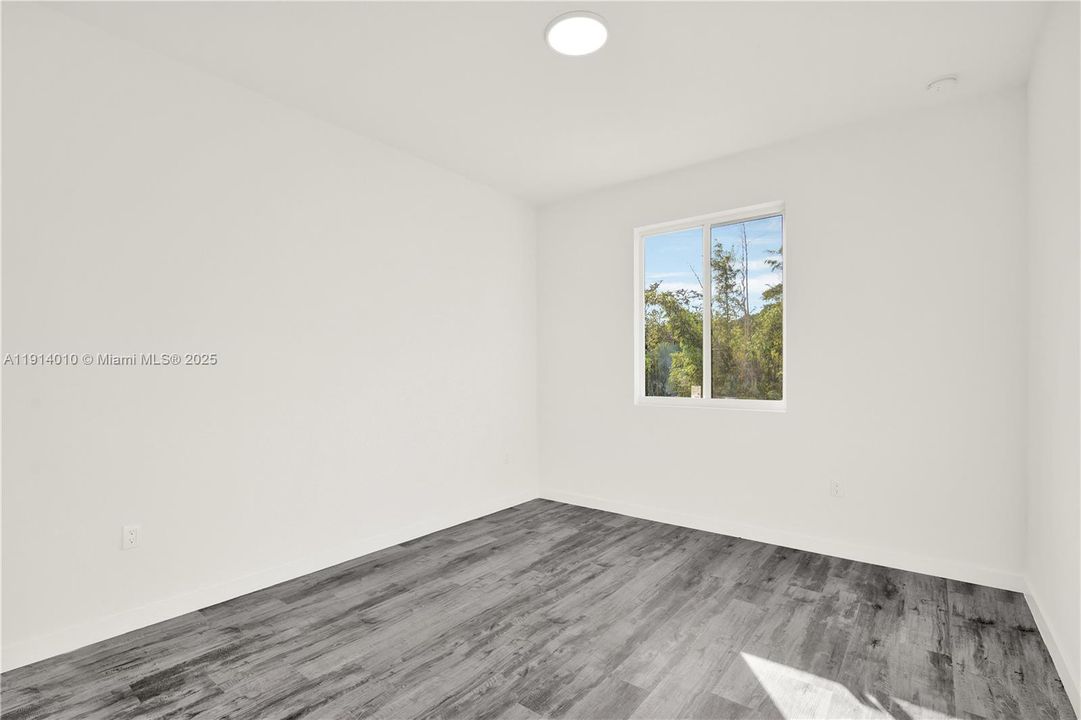 出租: $4,250 (5 贝兹, 4 浴室, 0 平方英尺)