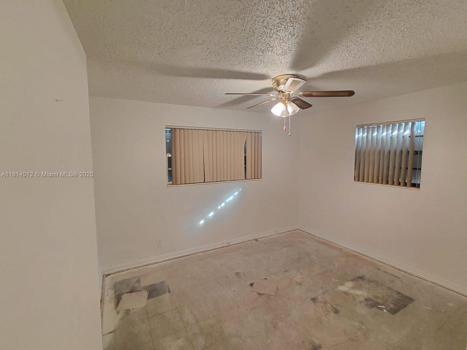 Active With Contract: $475,000 (3 beds, 2 baths, 0 Square Feet)