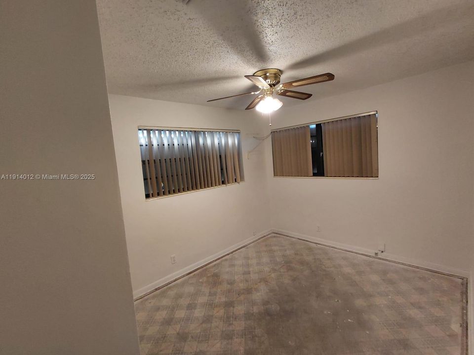 Active With Contract: $475,000 (3 beds, 2 baths, 0 Square Feet)