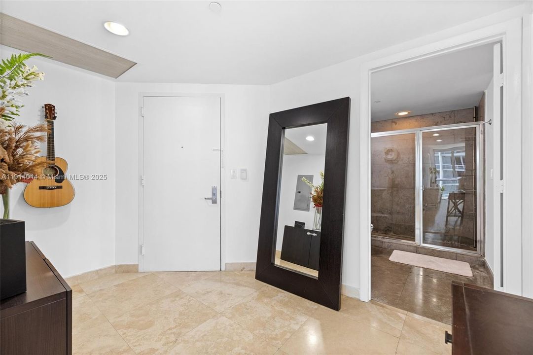 Недавно арендовано: $4,300 (2 спален, 2 ванн, 1327 Квадратных фут)