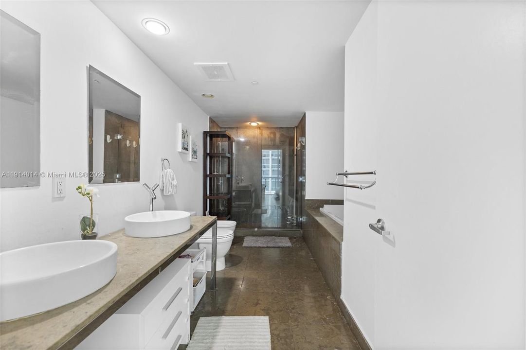 Недавно арендовано: $4,300 (2 спален, 2 ванн, 1327 Квадратных фут)