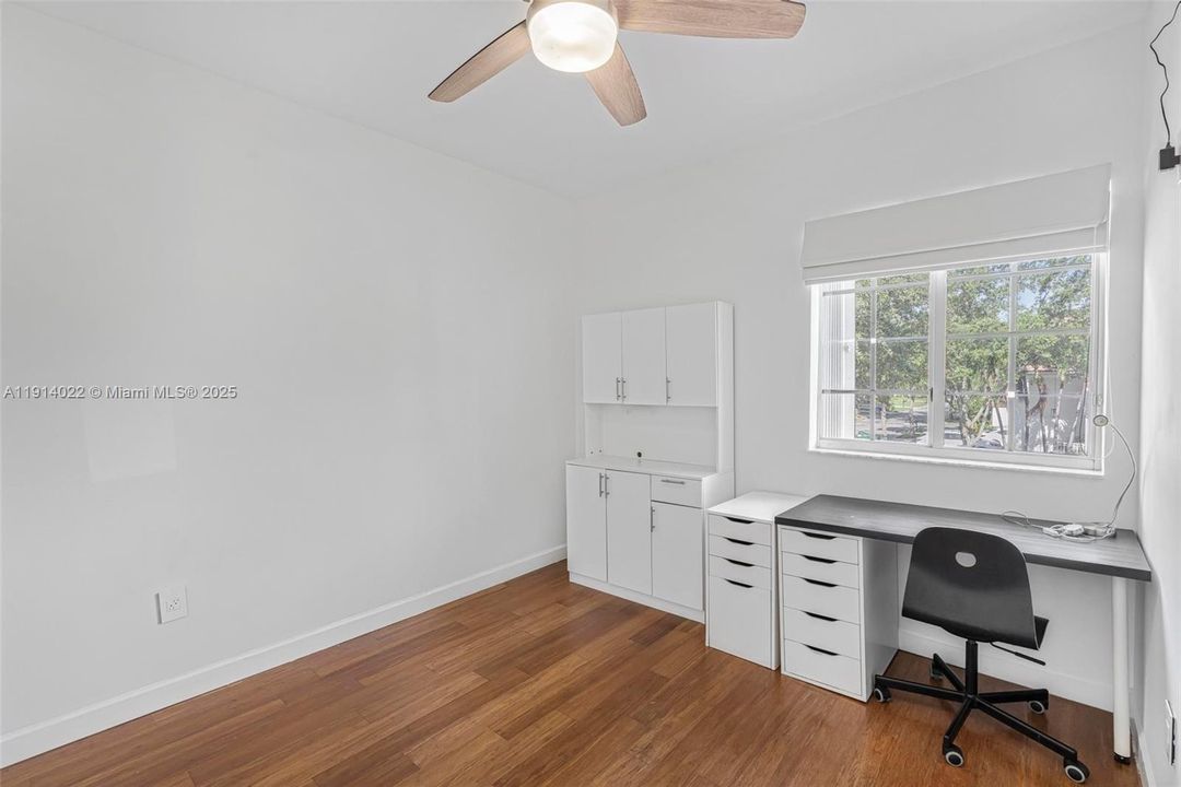 待售: $1,149,000 (4 贝兹, 3 浴室, 2468 平方英尺)