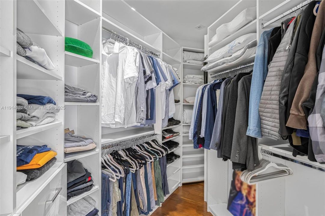 待售: $1,149,000 (4 贝兹, 3 浴室, 2468 平方英尺)