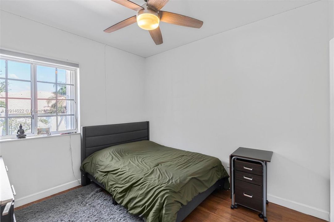 待售: $1,149,000 (4 贝兹, 3 浴室, 2468 平方英尺)