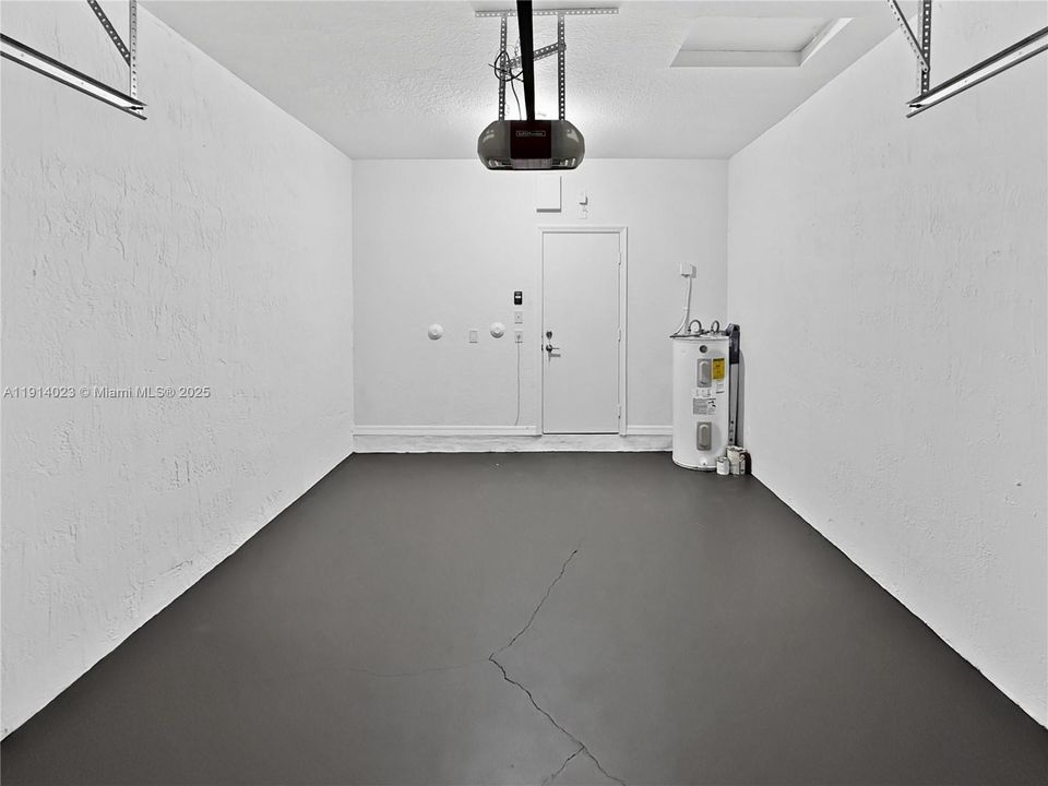 En Venta: $550,000 (3 camas, 2 baños, 1461 Pies cuadrados)