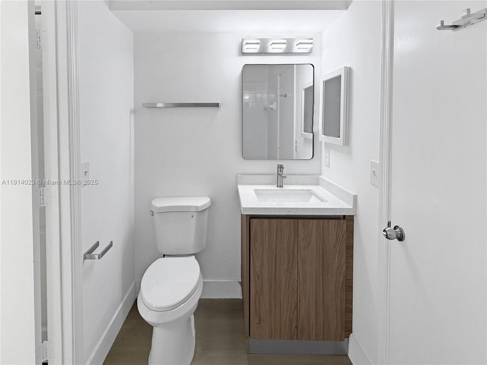 En Venta: $550,000 (3 camas, 2 baños, 1461 Pies cuadrados)