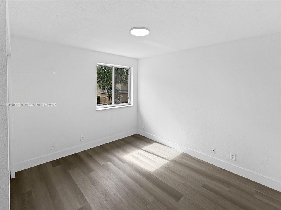 En Venta: $550,000 (3 camas, 2 baños, 1461 Pies cuadrados)