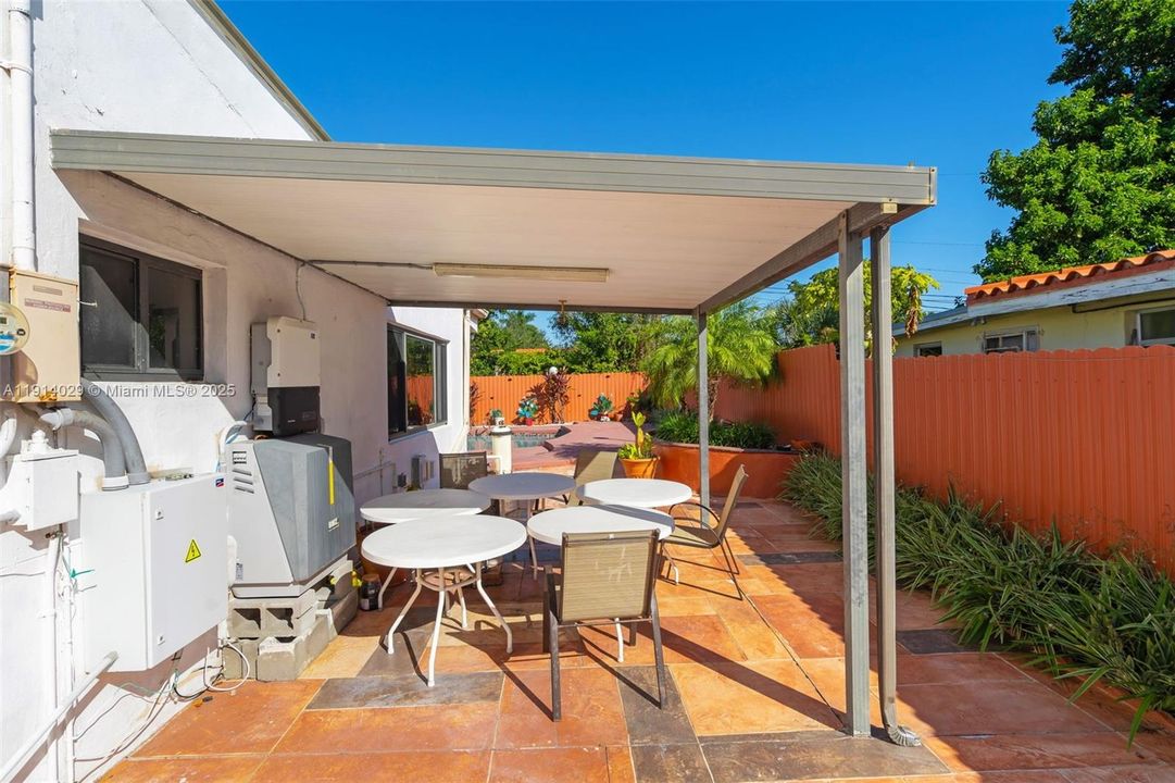 For Sale: $1,349,000 (4 beds, 2 baths, 1863 Square Feet)