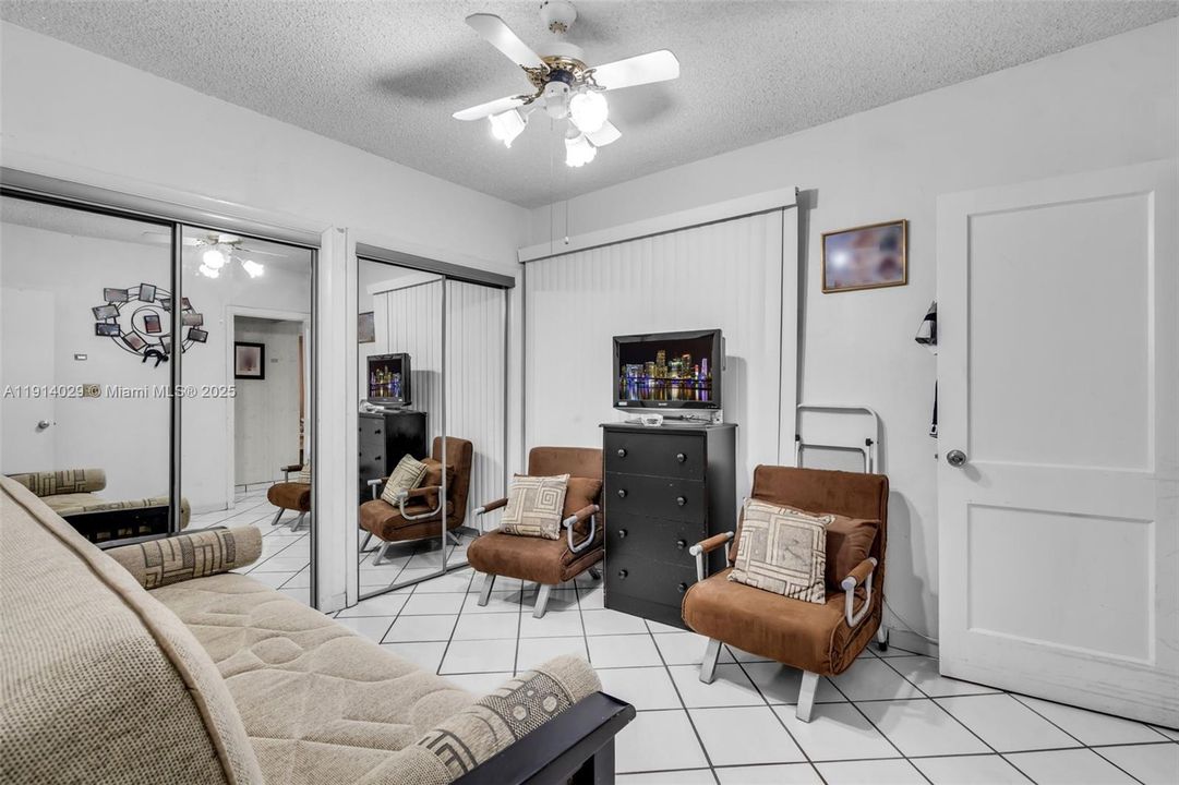 For Sale: $1,349,000 (4 beds, 2 baths, 1863 Square Feet)