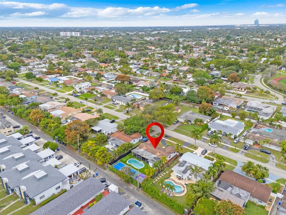 Active With Contract: $849,999 (4 beds, 2 baths, 2272 Square Feet)