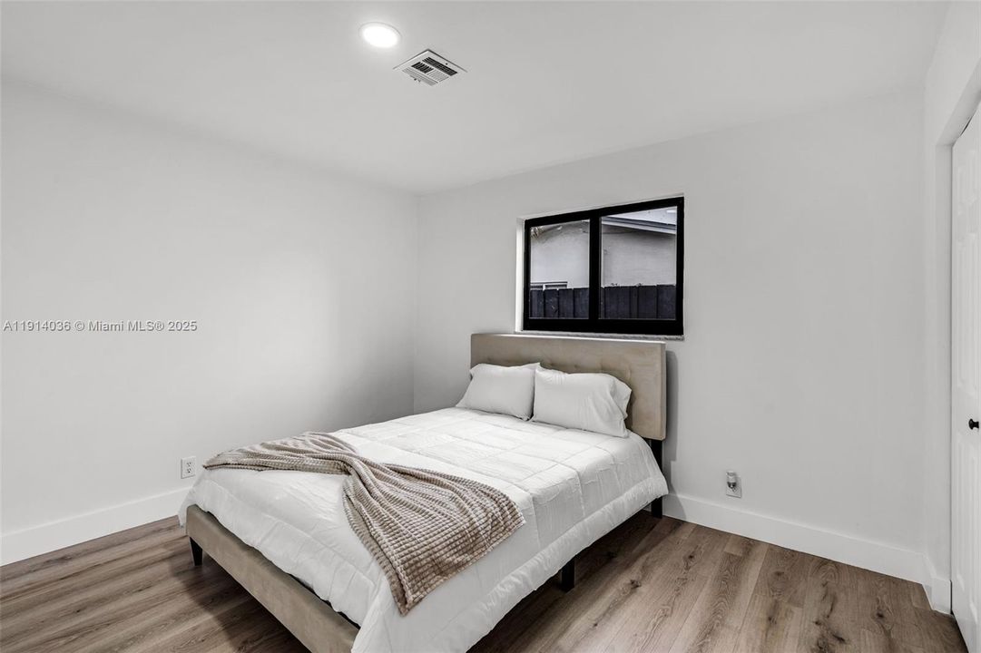 Active With Contract: $849,999 (4 beds, 2 baths, 2272 Square Feet)