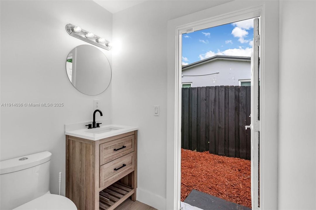 Active With Contract: $849,999 (4 beds, 2 baths, 2272 Square Feet)