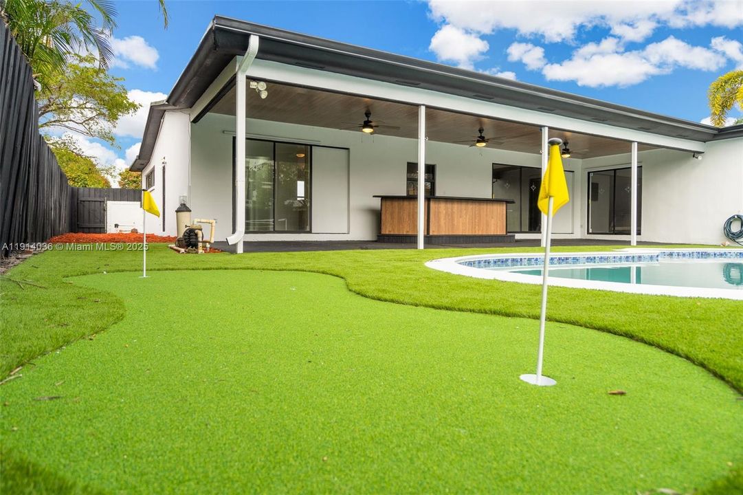 Active With Contract: $849,999 (4 beds, 2 baths, 2272 Square Feet)