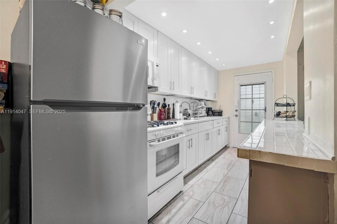 En Venta: $132,000 (1 camas, 1 baños, 691 Pies cuadrados)