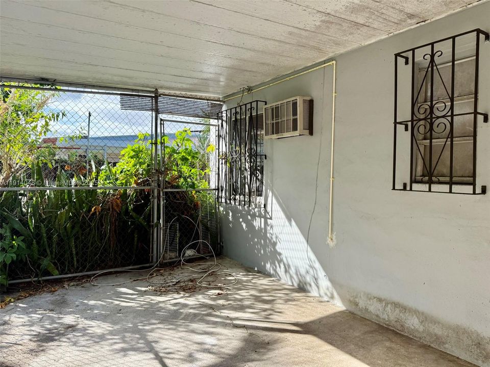 En Venta: $625,000 (0 camas, 0 baños, 1966 Pies cuadrados)