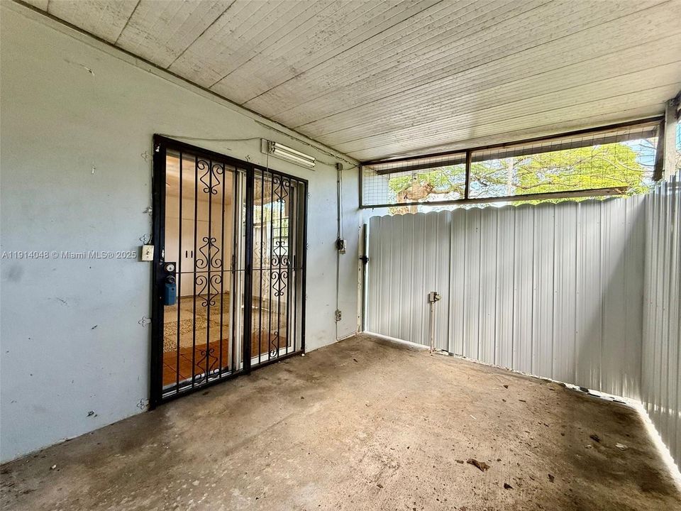 En Venta: $625,000 (0 camas, 0 baños, 1966 Pies cuadrados)