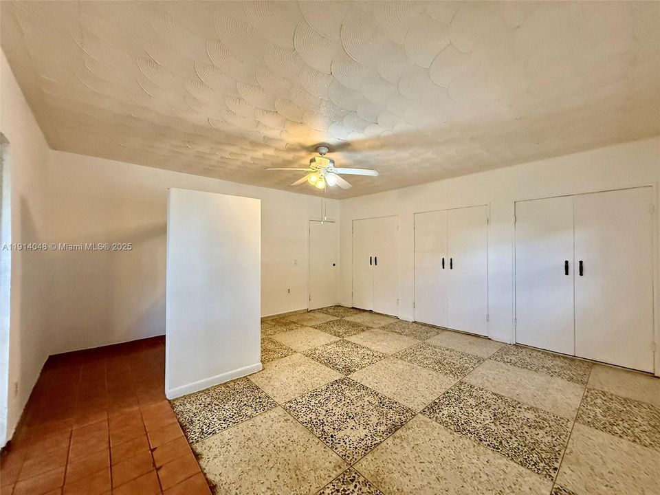 En Venta: $625,000 (0 camas, 0 baños, 1966 Pies cuadrados)