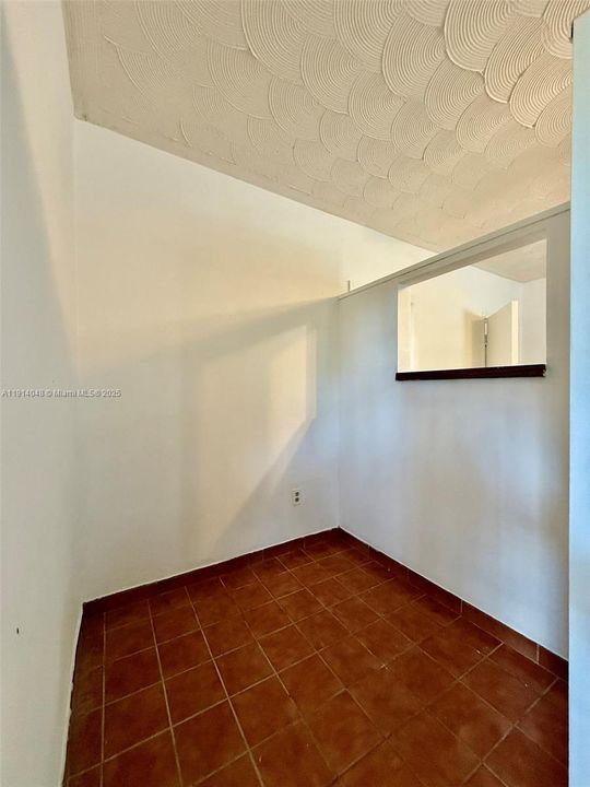 En Venta: $625,000 (0 camas, 0 baños, 1966 Pies cuadrados)