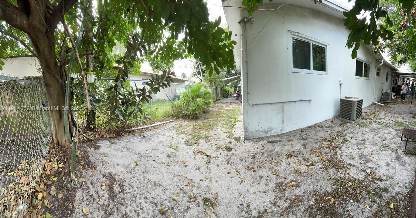 En Venta: $198,000 (2 camas, 1 baños, 811 Pies cuadrados)