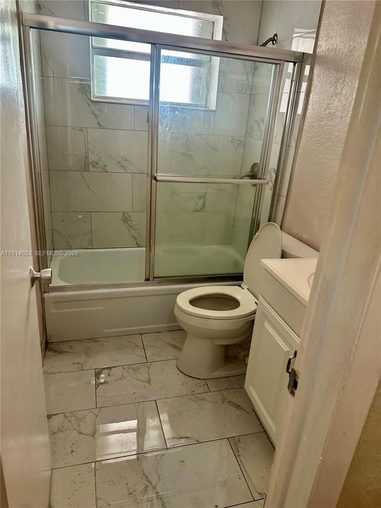 For Rent: $1,500 (2 beds, 2 baths, 950 Square Feet)