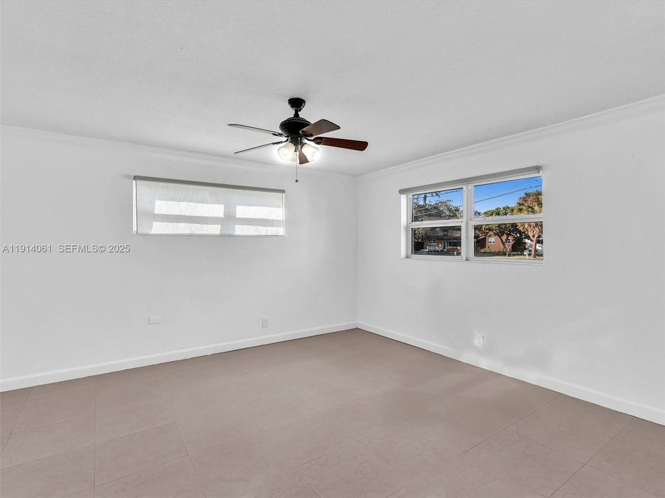 For Rent: $6,300 (4 beds, 2 baths, 2135 Square Feet)