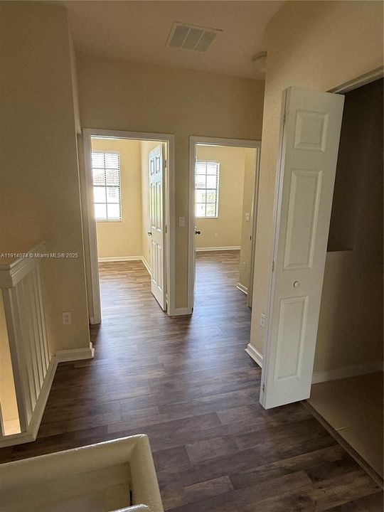 出租: $2,300 (3 贝兹, 2 浴室, 1565 平方英尺)