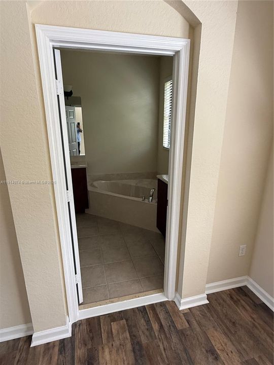 出租: $2,300 (3 贝兹, 2 浴室, 1565 平方英尺)