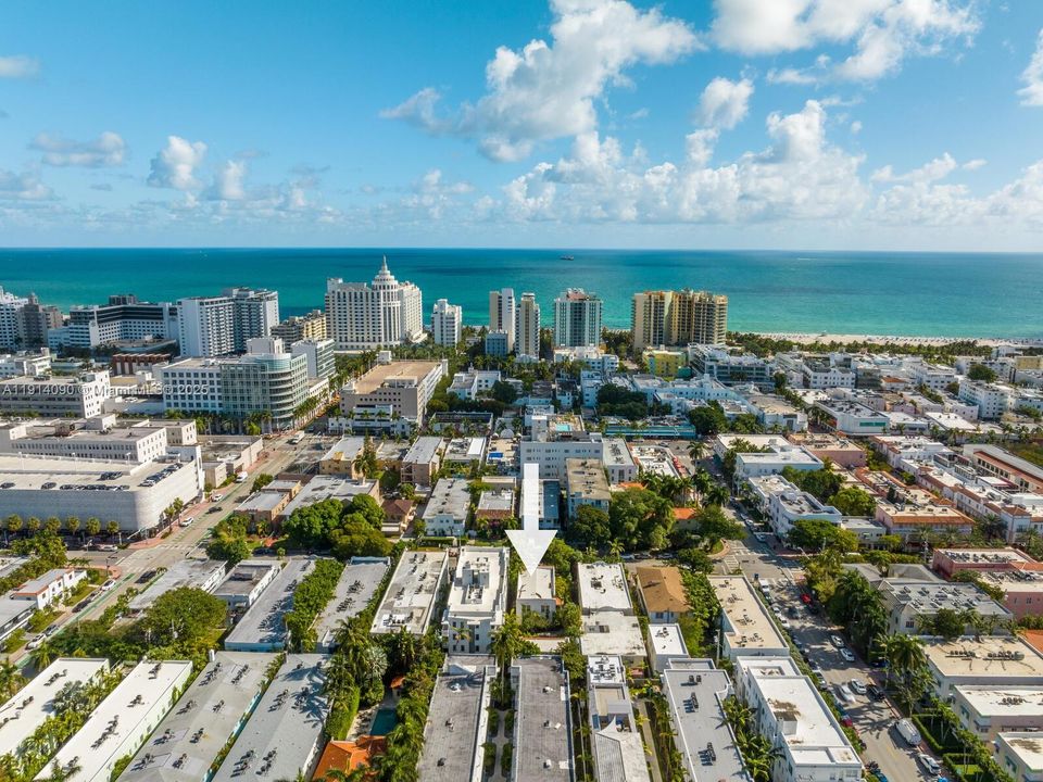 Под контрактом: $3,250 (2 спален, 2 ванн, 931 Квадратных фут)