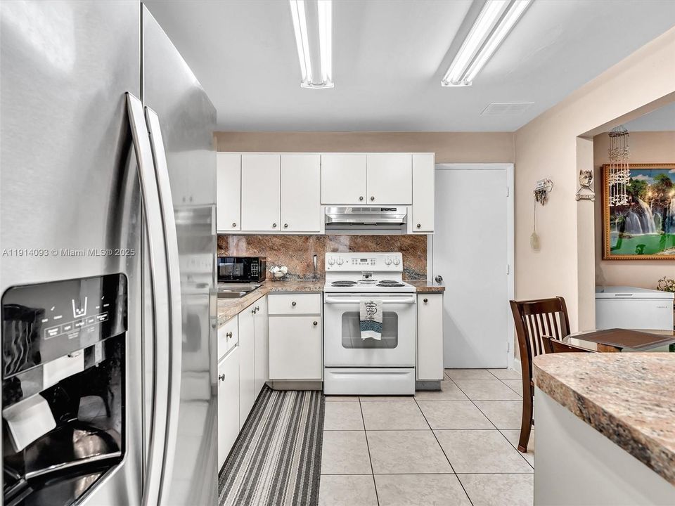 待售: $620,000 (3 贝兹, 2 浴室, 1514 平方英尺)